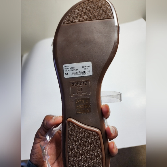 Schultz - Picture 6 of 11